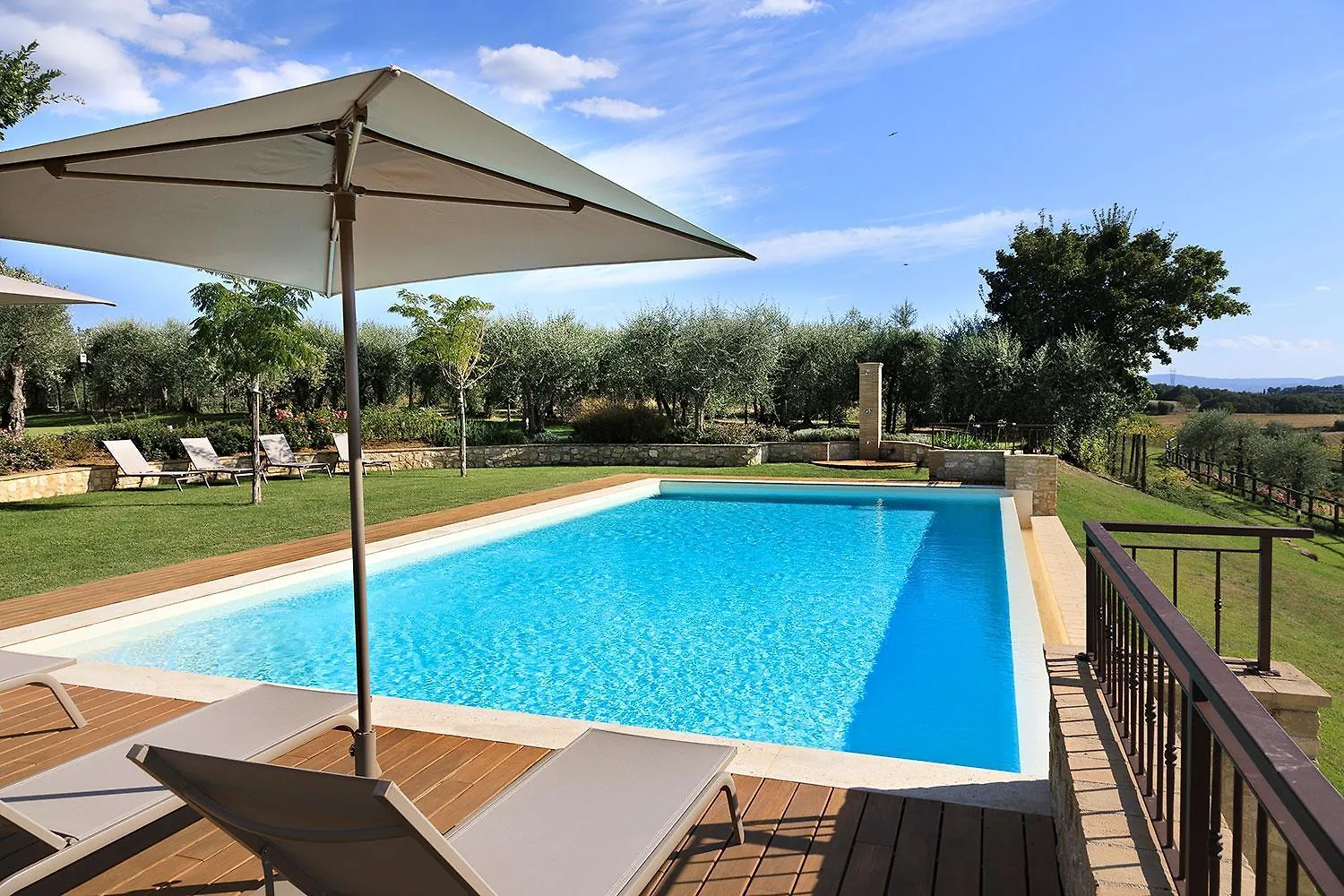 Ad My Home Cortona
